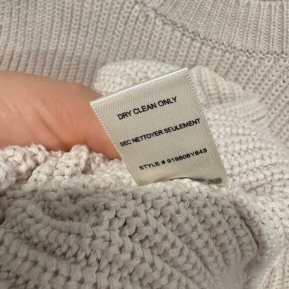 LIKE NEW- Rebecca Taylor Women's Eyelet Sleeve Sweater Ivory/White Size M - Picture 7 of 9